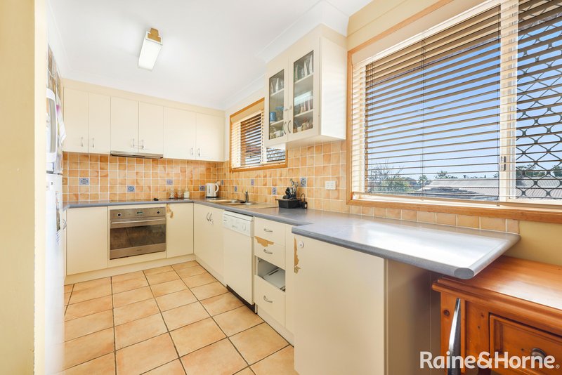 Photo - 8 Gidgee Street, Tamworth NSW 2340 - Image 2