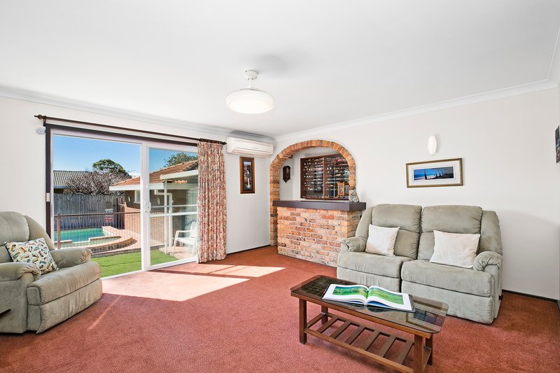 Photo - 8 Gilles Crescent, Beacon Hill NSW 2100 - Image 4