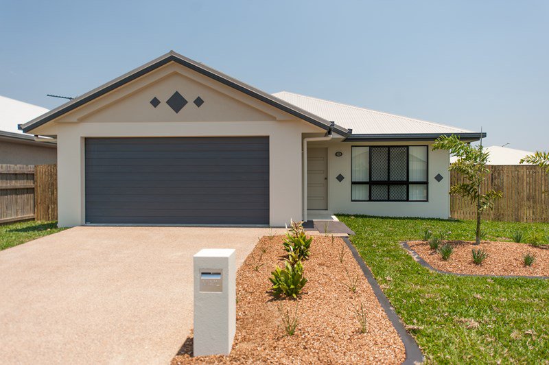 8 Gilling Court, Bushland Beach QLD 4818