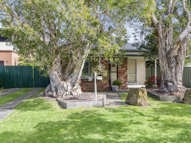 8 Gladstone St , Bellambi NSW 2518