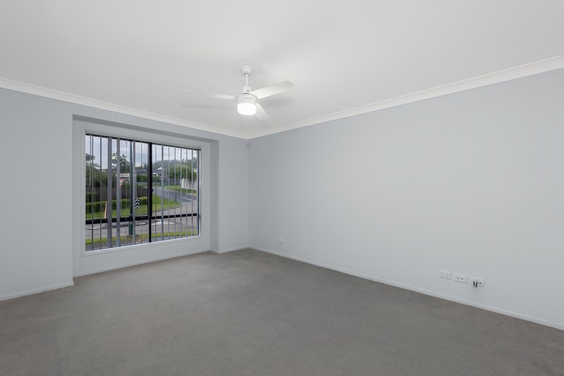 Photo - 8 Glasswing Drive, Upper Coomera QLD 4209 - Image 10