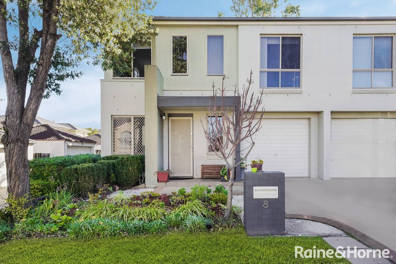 8 Glatton Road, Glenfield NSW 2167