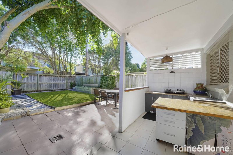 Photo - 8 Glatton Road, Glenfield NSW 2167 - Image 8