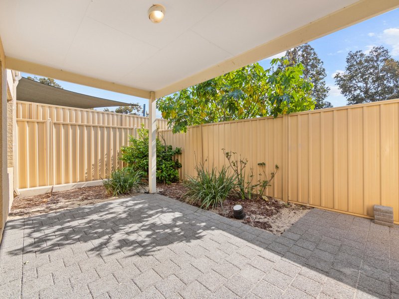 Photo - 8 Glendalough Loop, Canning Vale WA 6155 - Image 25