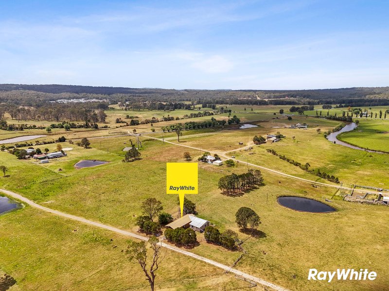 Photo - 8 Glenduart Grove, Moruya NSW 2537 - Image 2