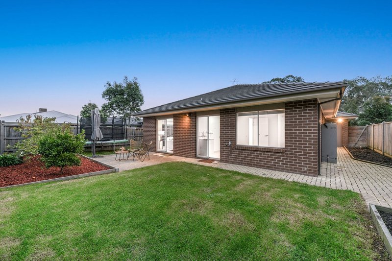 Photo - 8 Glenfern Street, Keysborough VIC 3173 - Image 15