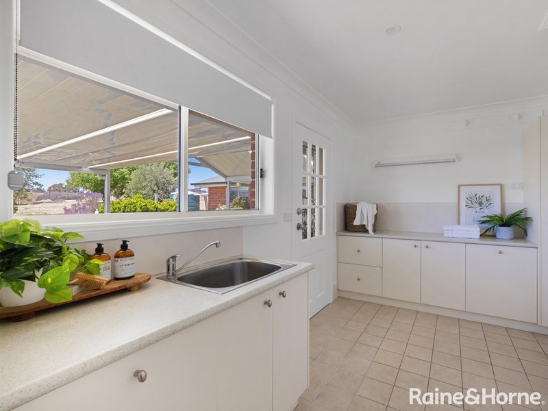 Photo - 8 Glenhaven Crescent, Perthville NSW 2795 - Image 19