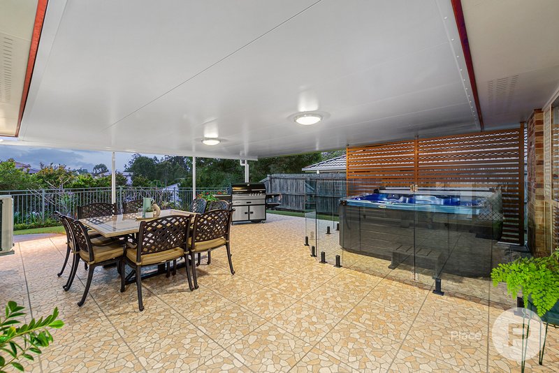 Photo - 8 Glenlyon Court, Albany Creek QLD 4035 - Image 3