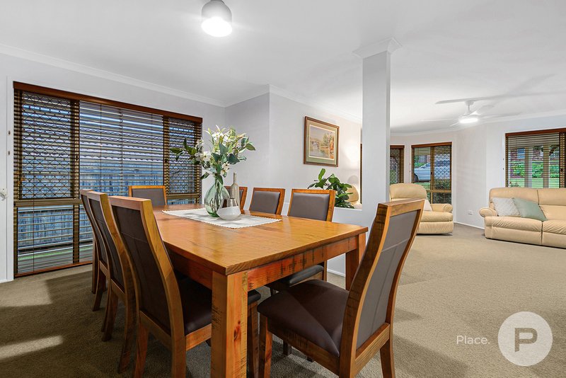 Photo - 8 Glenlyon Court, Albany Creek QLD 4035 - Image 8