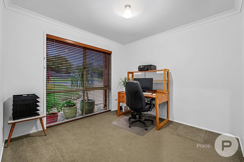 Photo - 8 Glenlyon Court, Albany Creek QLD 4035 - Image 14