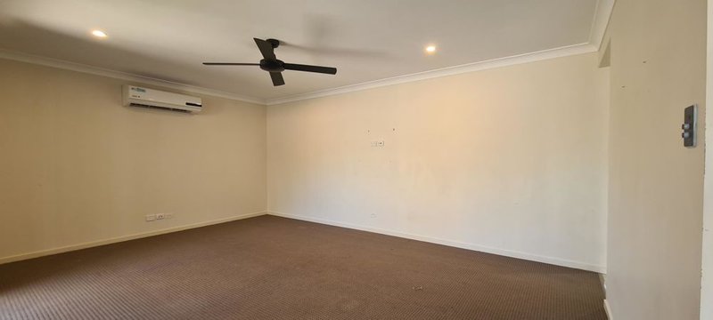 Photo - 8 Glennis Court, Bellmere QLD 4510 - Image 5