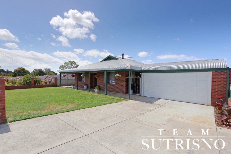 8 Glenrowan Place, Willetton WA 6155