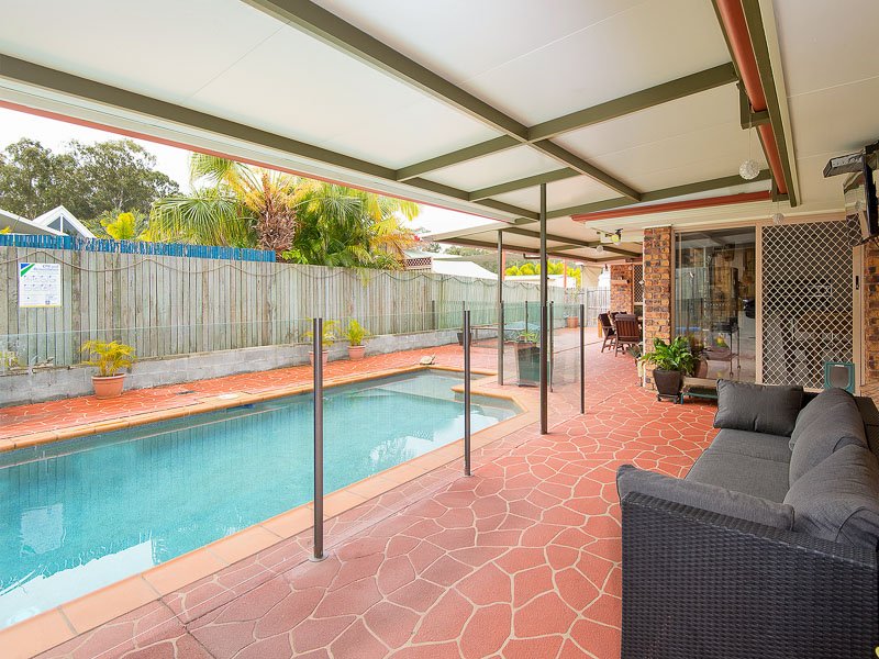 Photo - 8 Glenside Place, Bridgeman Downs QLD 4035 - Image 19