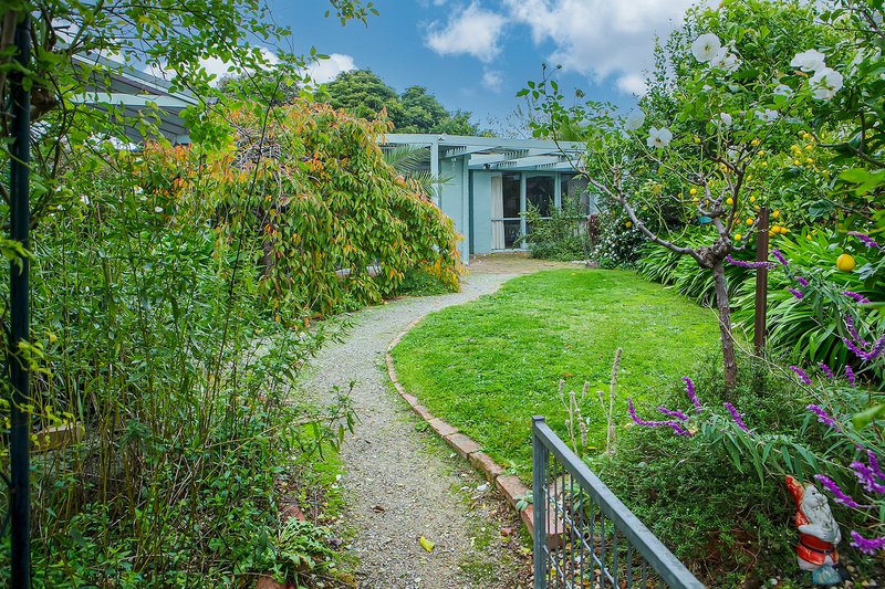 Photo - 8 Glenvista Place, Templestowe VIC 3106 - Image 9