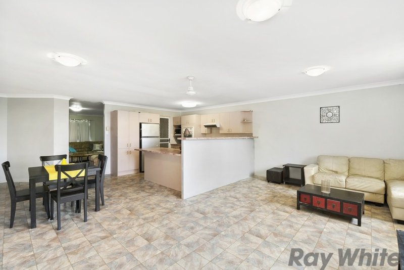 Photo - 8 Gloria Court, Deception Bay QLD 4508 - Image 3