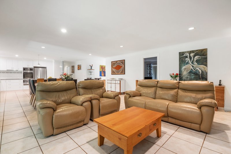 Photo - 8 Glover Drive, Yass NSW 2582 - Image 15