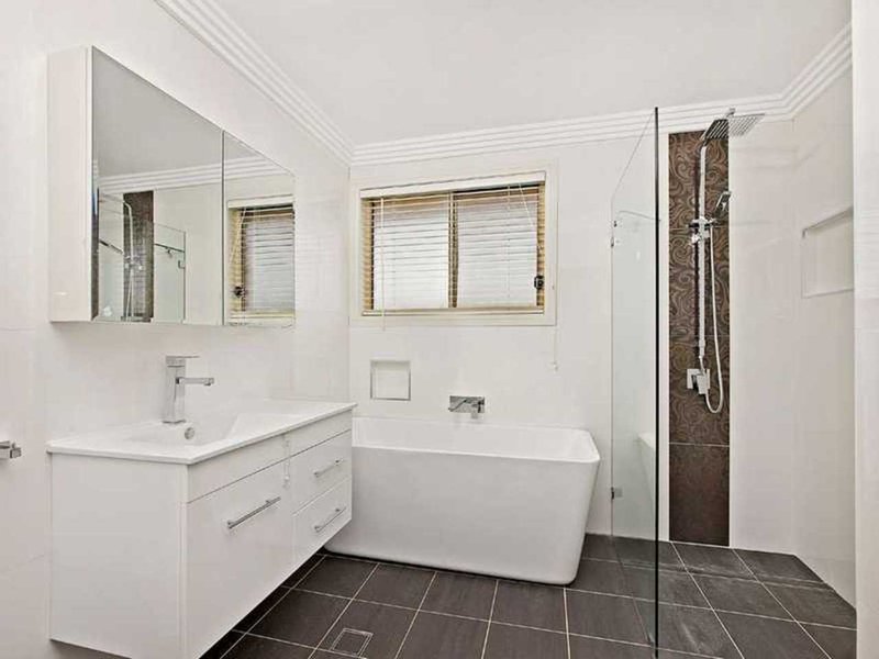 Photo - 8 Glover Street, Greenacre NSW 2190 - Image 7