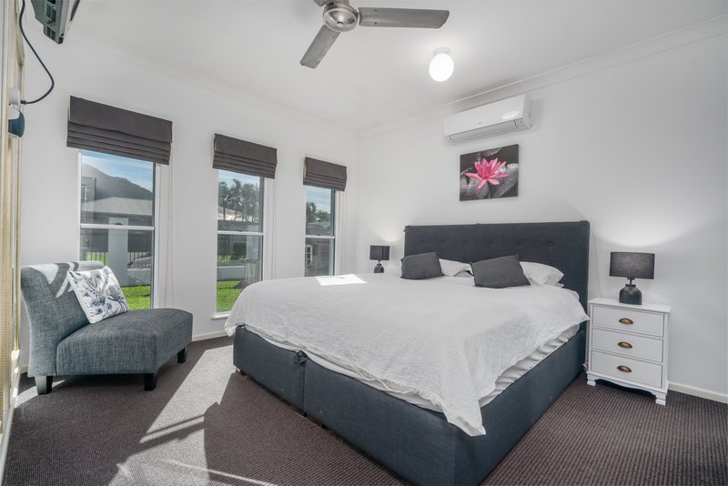 Photo - 8 Goldberg Close, White Rock QLD 4868 - Image 11