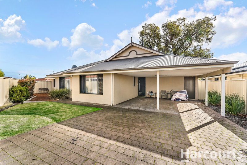 Photo - 8 Golden Grove, Coodanup WA 6210 - Image 2