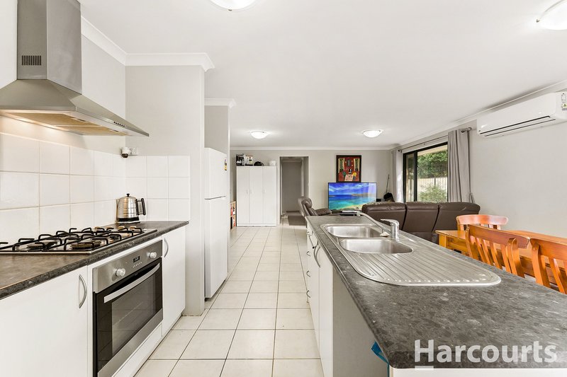 Photo - 8 Golden Grove, Coodanup WA 6210 - Image 5