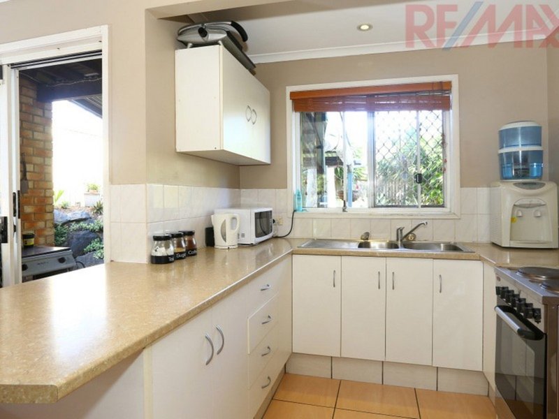 Photo - 8 Gooding Dr , Merrimac QLD 4226 - Image 9