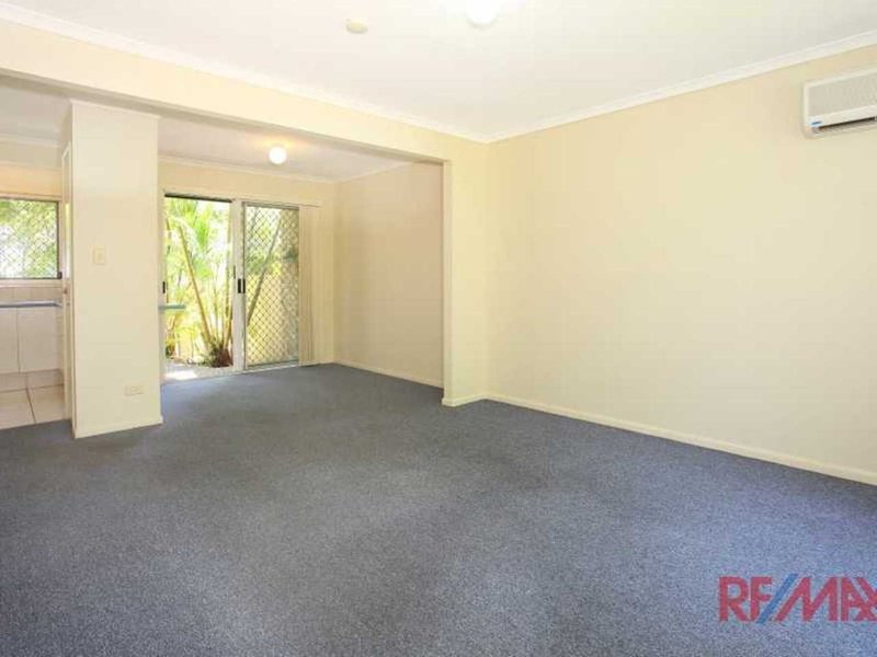 Photo - 8 Gooding Drive, Merrimac QLD 4226 - Image 6