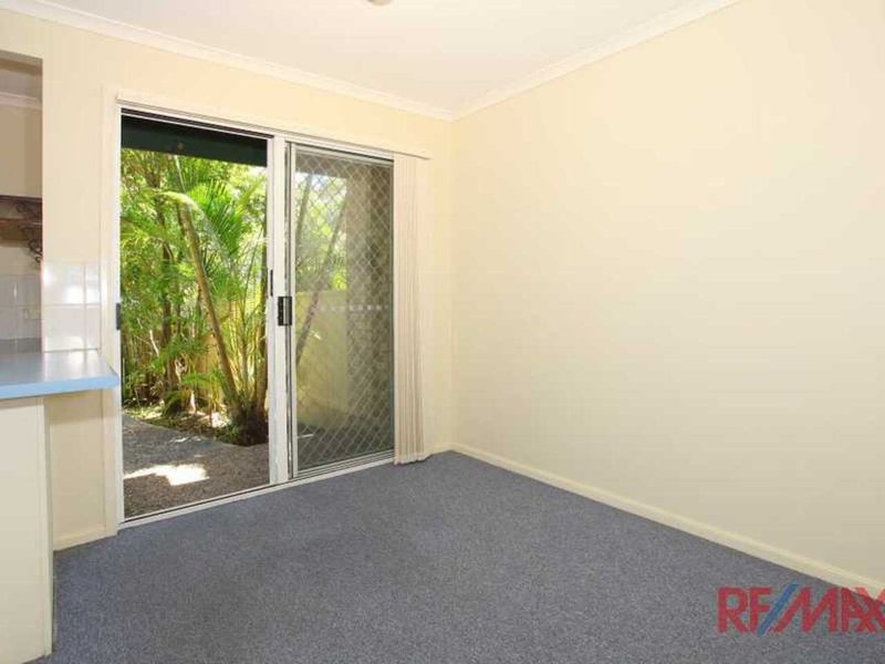 Photo - 8 Gooding Drive, Merrimac QLD 4226 - Image 12