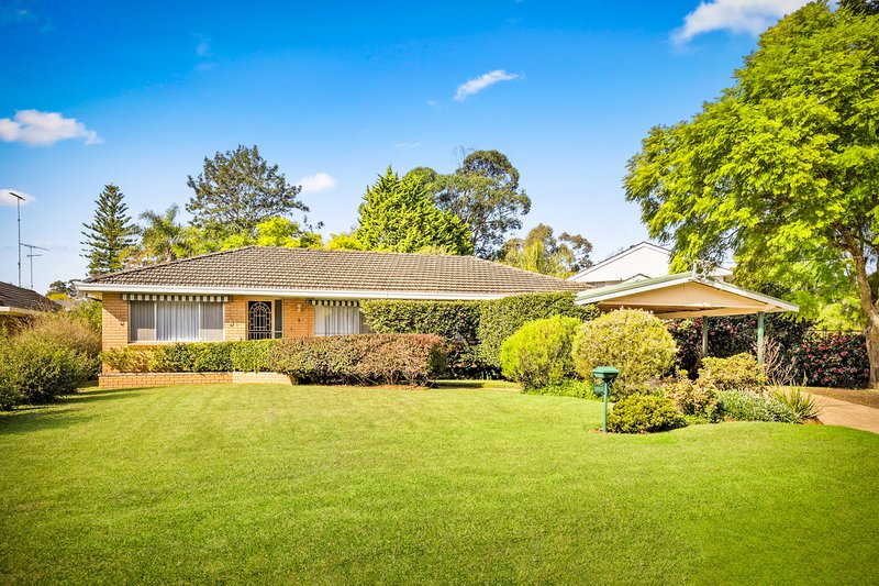 8 Gordon Avenue, Castle Hill NSW 2154