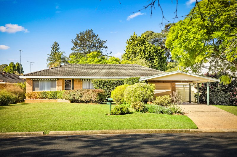 Photo - 8 Gordon Avenue, Castle Hill NSW 2154 - Image 2