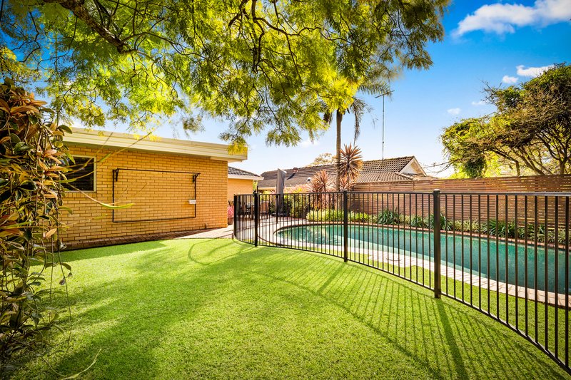 Photo - 8 Gordon Avenue, Castle Hill NSW 2154 - Image 4