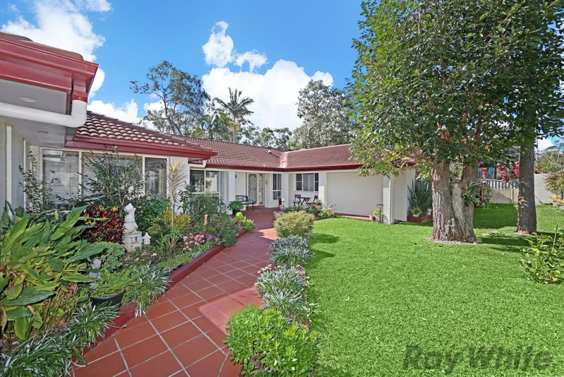 8 Government Road, Summerland Point NSW 2259