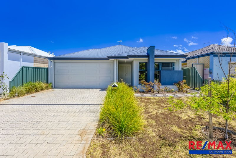 Photo - 8 Graduate Way, Coolbellup WA 6163 - Image 8