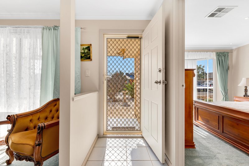 Photo - 8 Graeber Road, Smithfield SA 5114 - Image 3