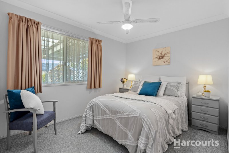 Photo - 8 Gragin Place, Parkinson QLD 4115 - Image 11