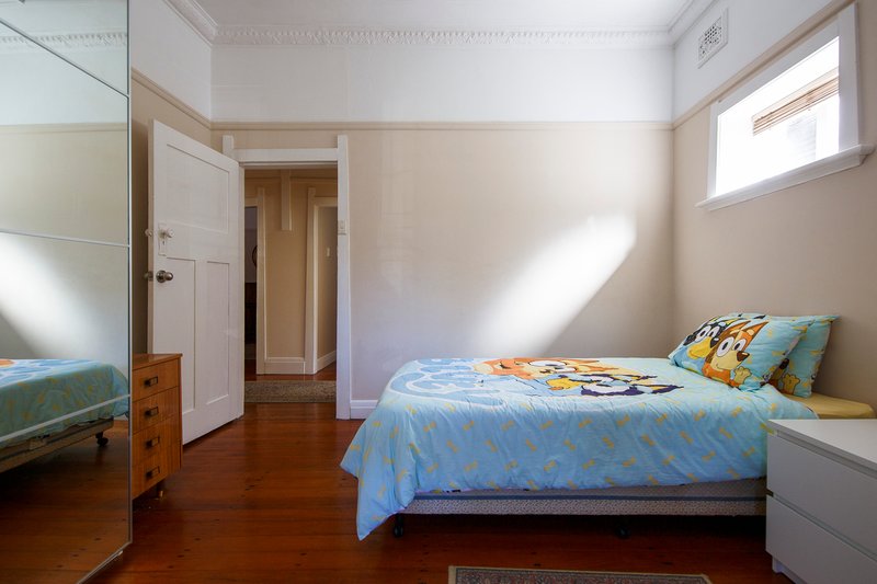 Photo - 8 Graham Avenue, Marrickville NSW 2204 - Image 7