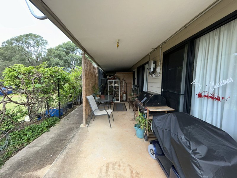 Photo - 8 Granadilla Street, Macleay Island QLD 4184 - Image 4