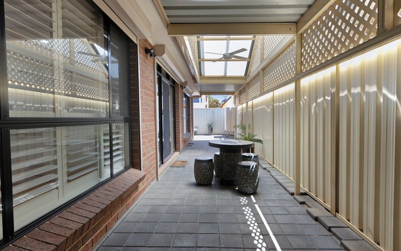 Photo - 8 Grange Court, Findon SA 5023 - Image 15