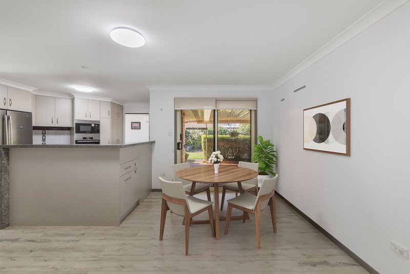 Photo - 8 Grant Close, Middle Ridge QLD 4350 - Image 6