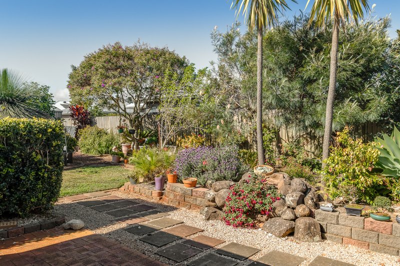 Photo - 8 Grant Close, Middle Ridge QLD 4350 - Image 17