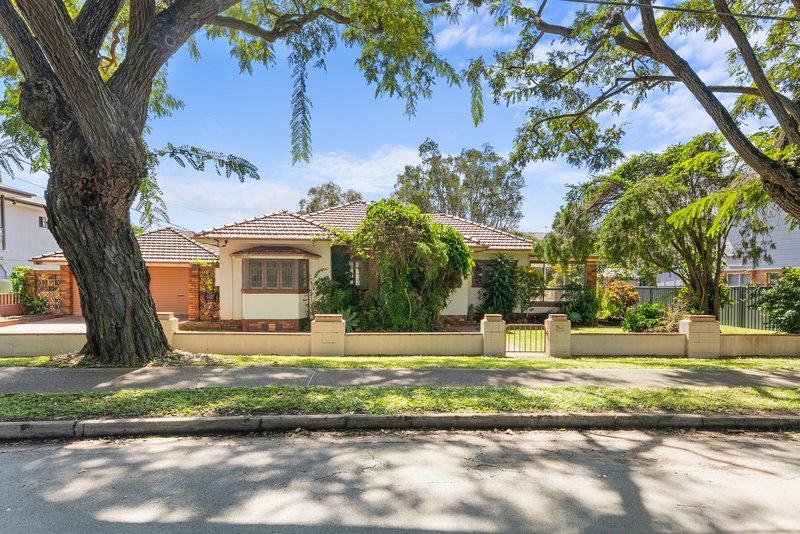 Photo - 8 Grant Street, Redcliffe QLD 4020 - Image 1