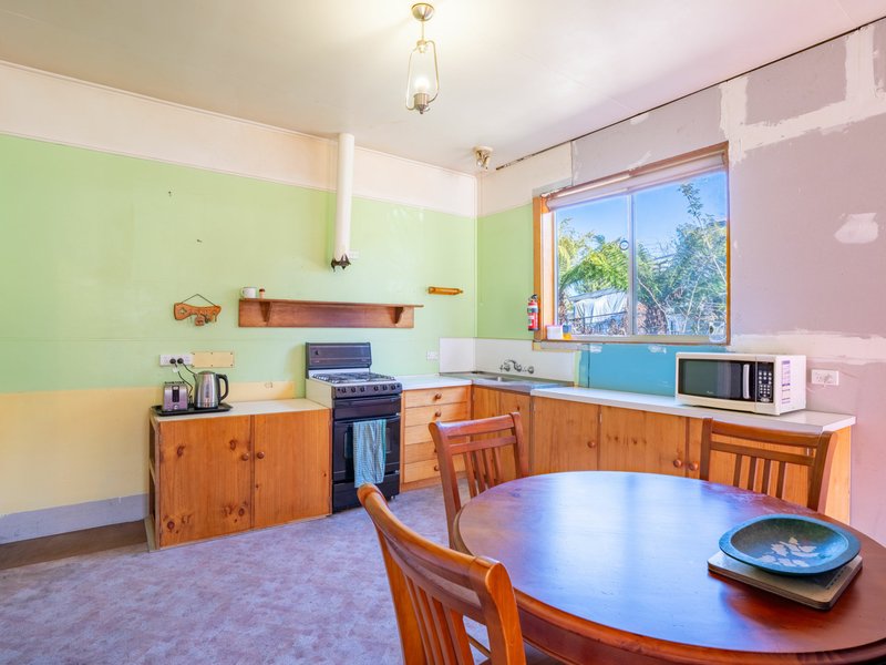 Photo - 8 Grant Street, St Marys TAS 7215 - Image 2