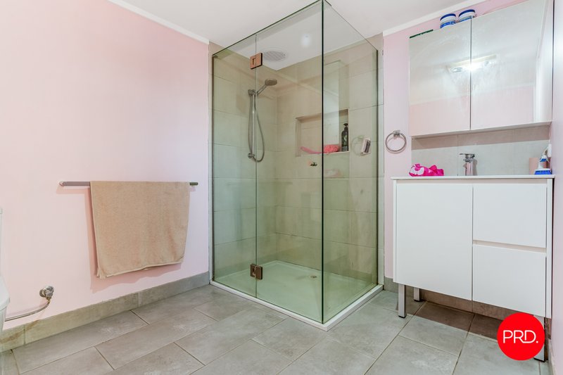 Photo - 8 Granter Street, Kangaroo Flat VIC 3555 - Image 12