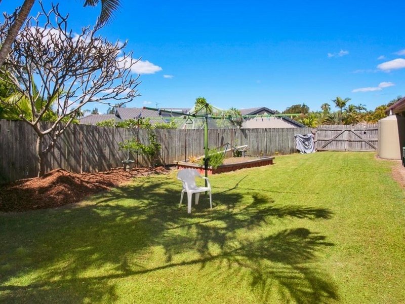 Photo - 8 Greaves Court, Carrara QLD 4211 - Image 17