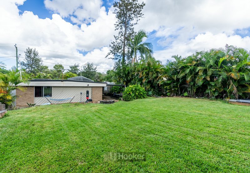 Photo - 8 Green Road, Regents Park QLD 4118 - Image 13