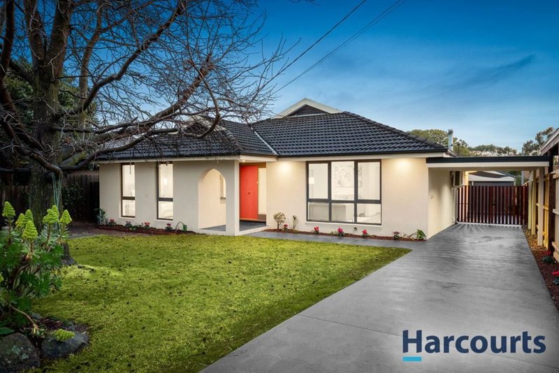 8 Greenock Crescent, Wantirna VIC 3152