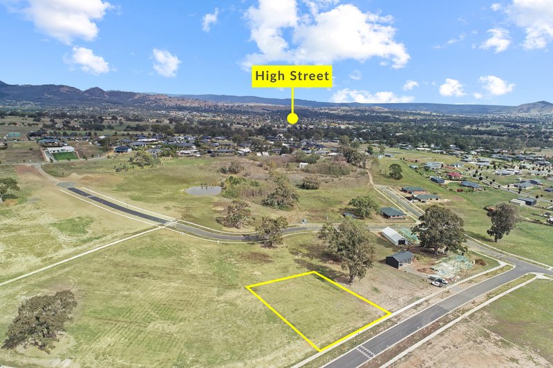 8 Greenslopes Avenue, Mansfield VIC 3722