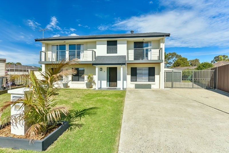 8 Gretna Place, St Andrews NSW 2566