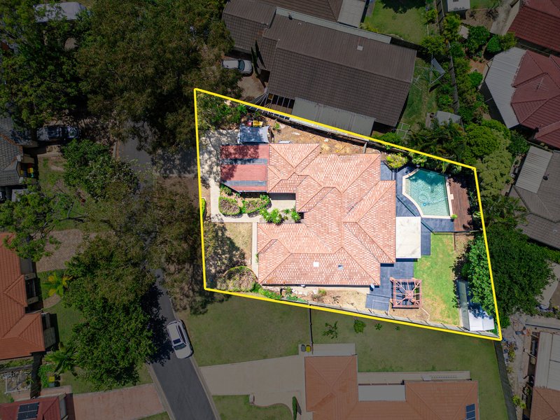 8 Grevillea Place, Forest Lake QLD 4078