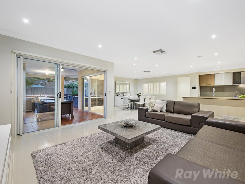 Photo - 8 Grosvenor Avenue, Mulgrave VIC 3170 - Image 5