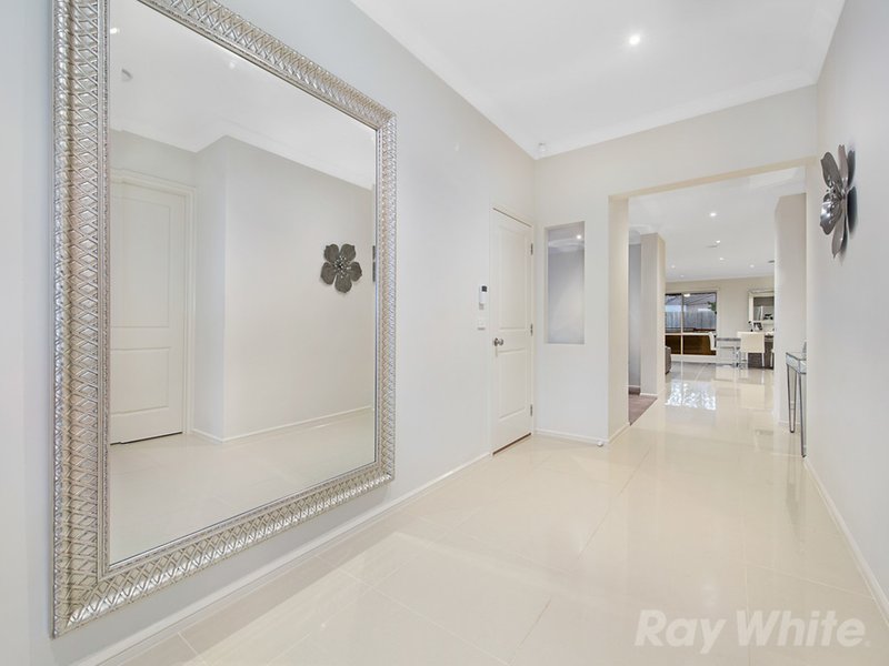 Photo - 8 Grosvenor Avenue, Mulgrave VIC 3170 - Image 12